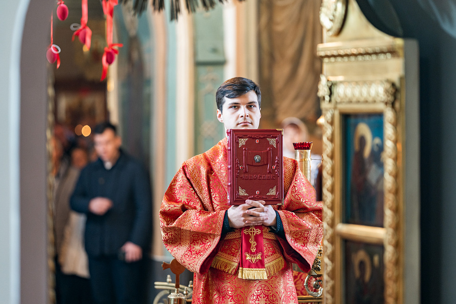 Божественная литургия в Успенском храме села Жилино г.о. Люберцы